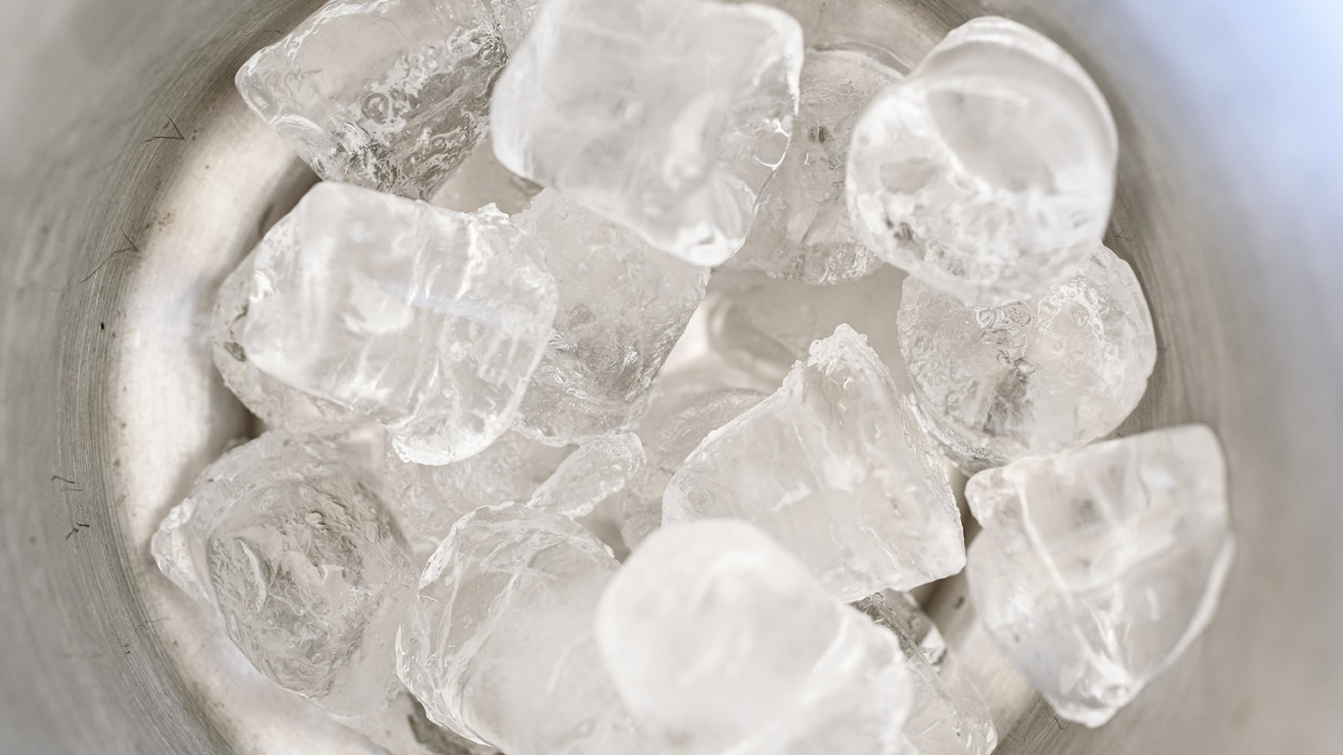 Servicio de reparación de fábricas de hielo y máquinas de hielo comerciales e industriales en Monterrey, incluyendo marcas como Torrey, Scotsman, Subzero y Electrolux.